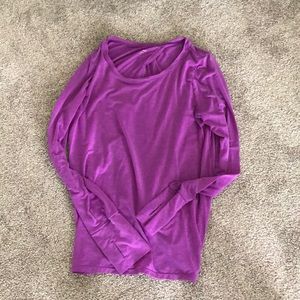 GapFit Breathe tie back top